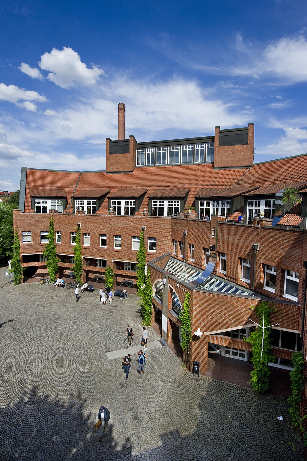 学校列表 卡塞尔大学 学校简介 卡塞尔大学(universitt kassel,英文