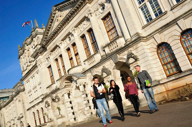 英国卡迪夫大学简介图片