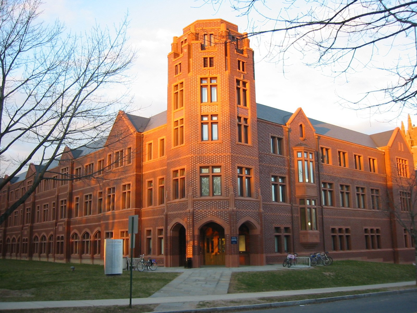 康涅狄格州立大学图片