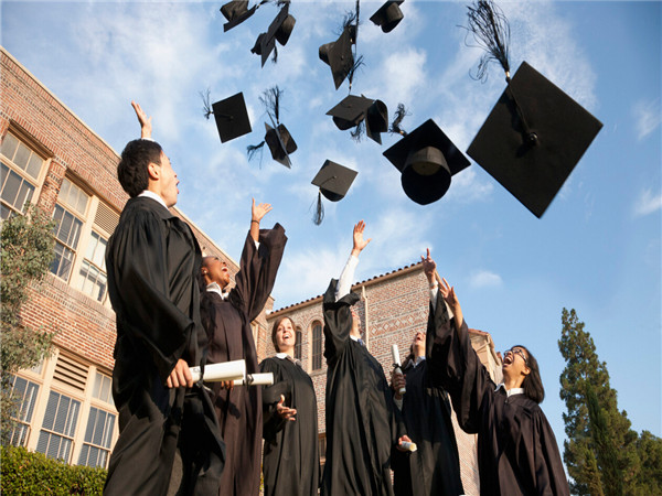 经济学人发布2015MBA排名 布斯商学院蝉联第一图1